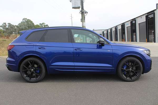 2024 Volkswagen Touareg R RC
