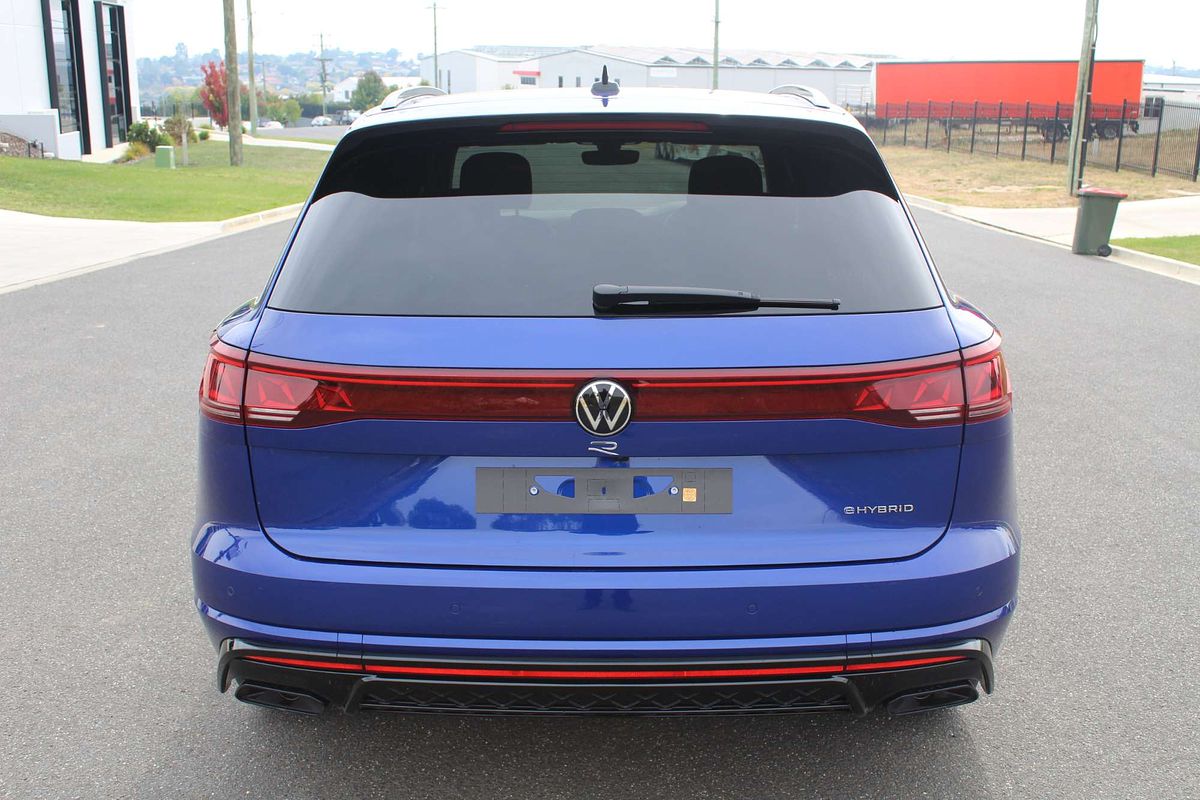2024 Volkswagen Touareg R RC