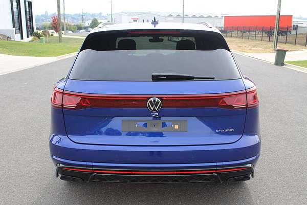 2024 Volkswagen Touareg R RC