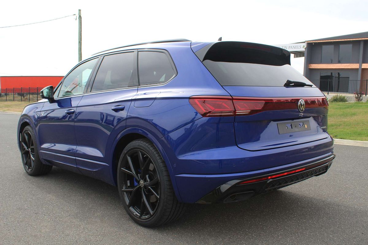 2024 Volkswagen Touareg R RC