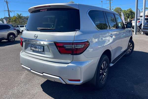 2023 Nissan Patrol Ti Y62