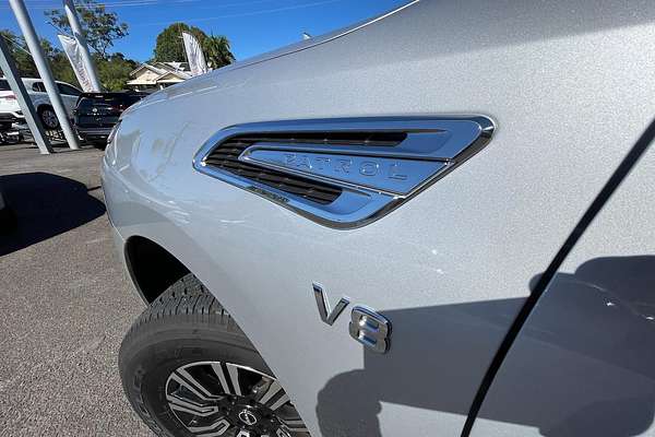 2023 Nissan Patrol Ti Y62