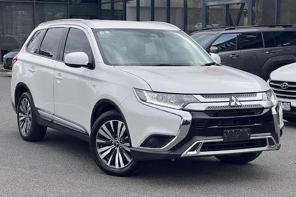 2018 Mitsubishi Outlander ES ADAS ZL