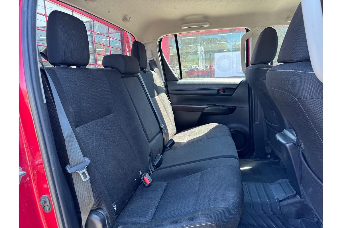 2020 Toyota Hilux SR GUN126R 4X4