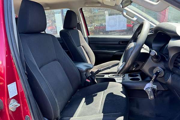 2020 Toyota Hilux SR GUN126R 4X4