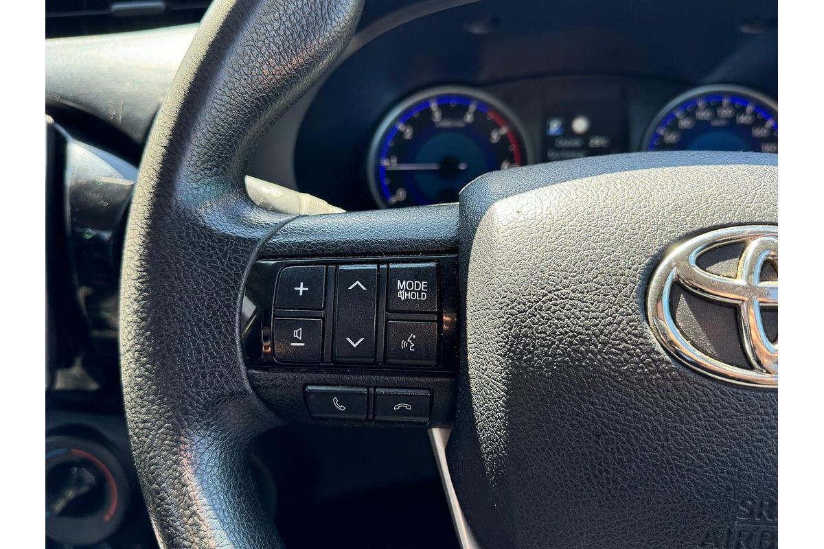 2020 Toyota Hilux SR GUN126R 4X4