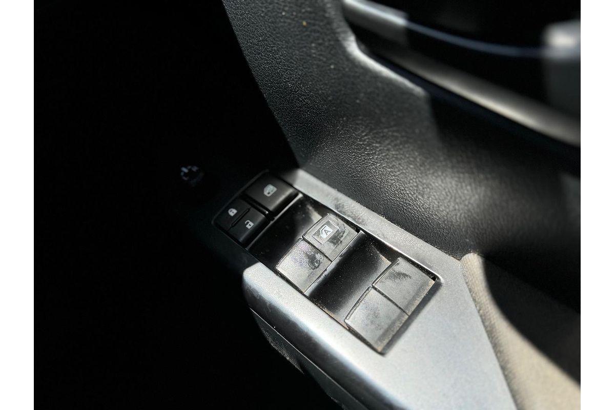 2020 Toyota Hilux SR GUN126R 4X4