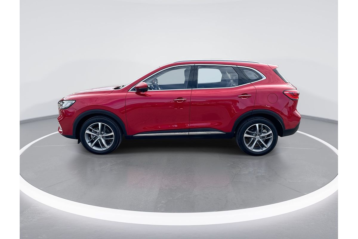 2023 MG HS Essence SAS23