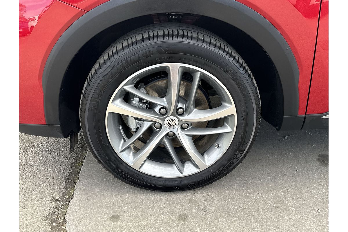 2023 MG HS Essence SAS23