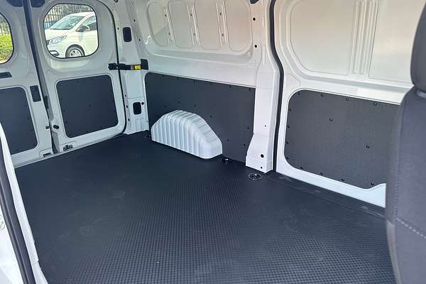 2025 LDV Deliver 7   SWB