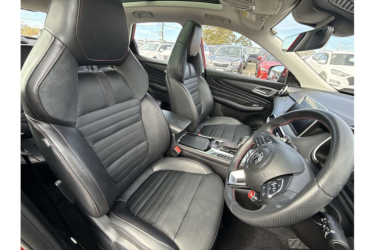 2023 MG HS Essence SAS23