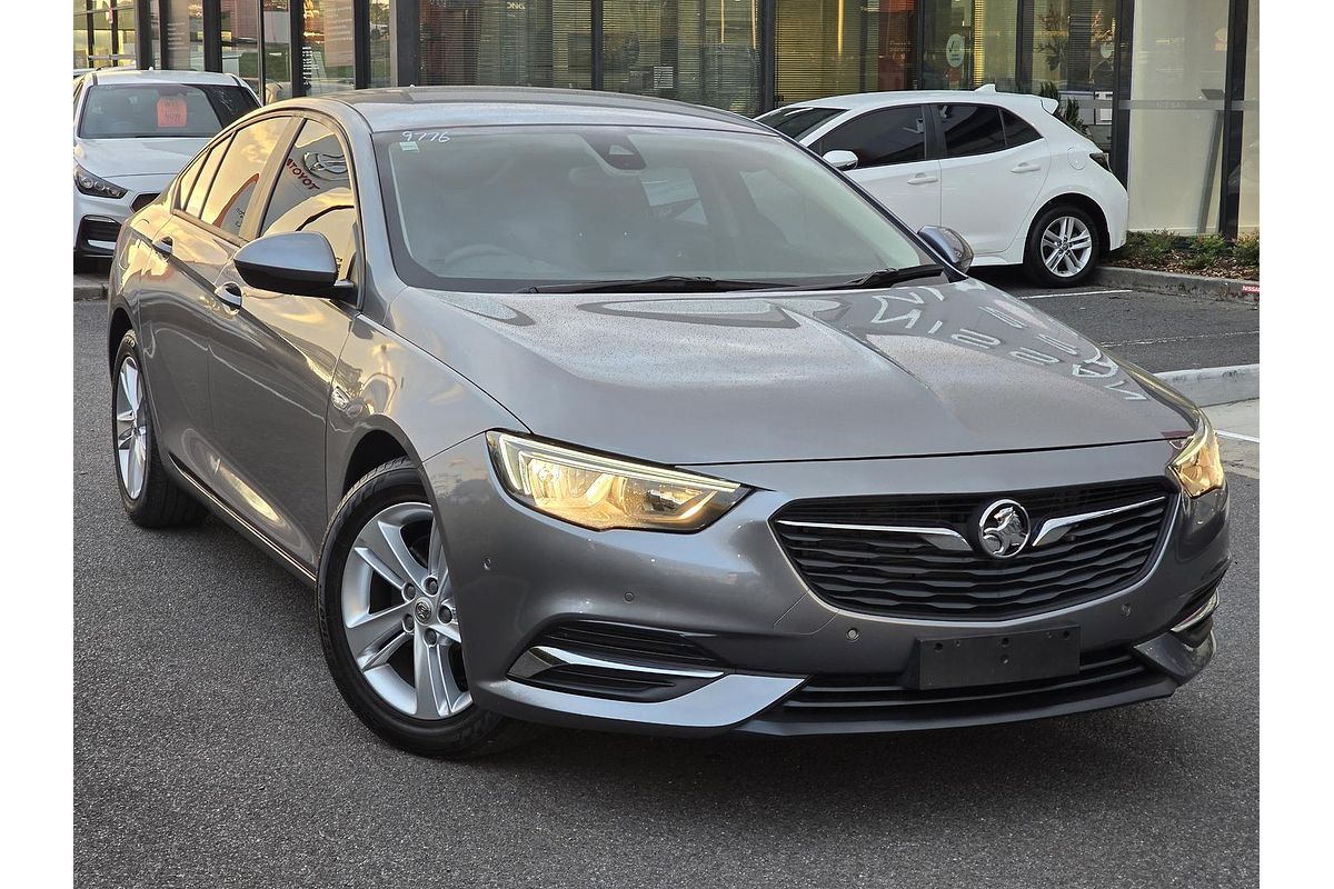 2020 Holden Commodore LT ZB