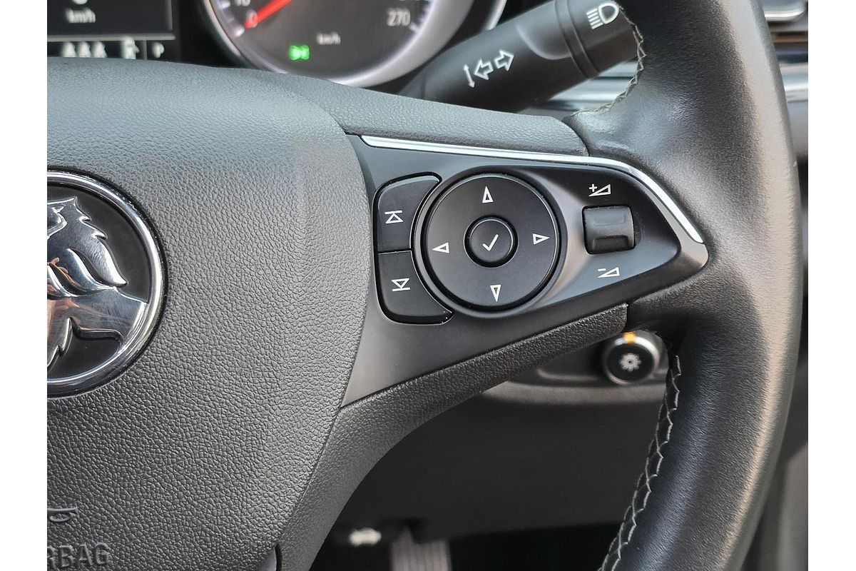 2020 Holden Commodore LT ZB
