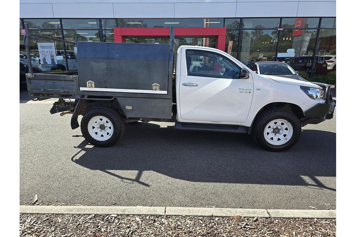 2016 Toyota Hilux SR GUN126R 4X4