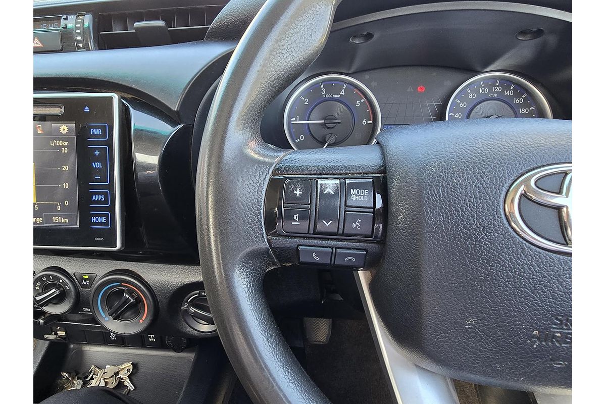 2016 Toyota Hilux SR GUN126R 4X4