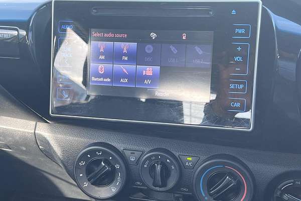 2017 Toyota Hilux Workmate GUN125R 4X4