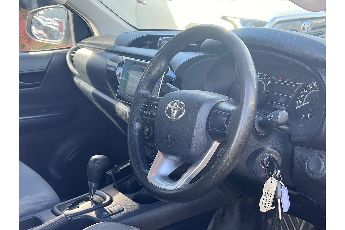 2017 Toyota Hilux Workmate GUN125R 4X4