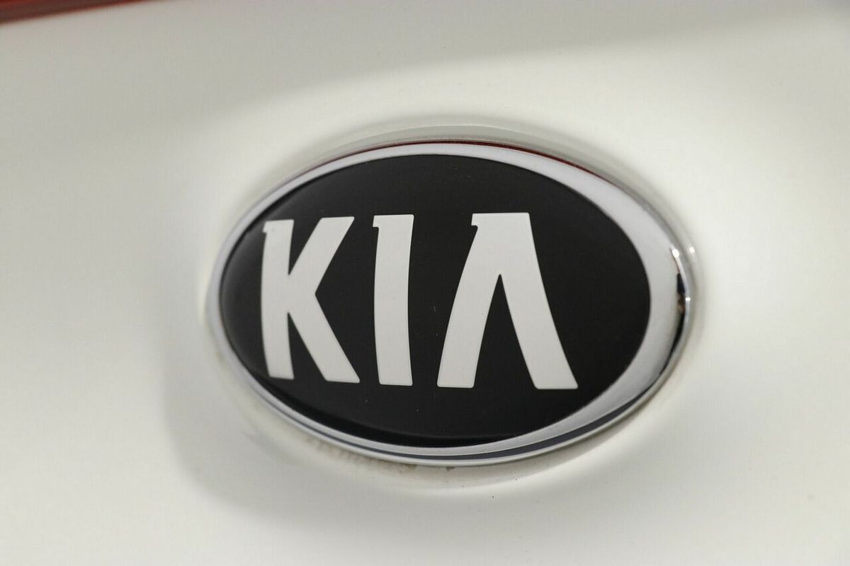 2020 Kia Sportage S QL