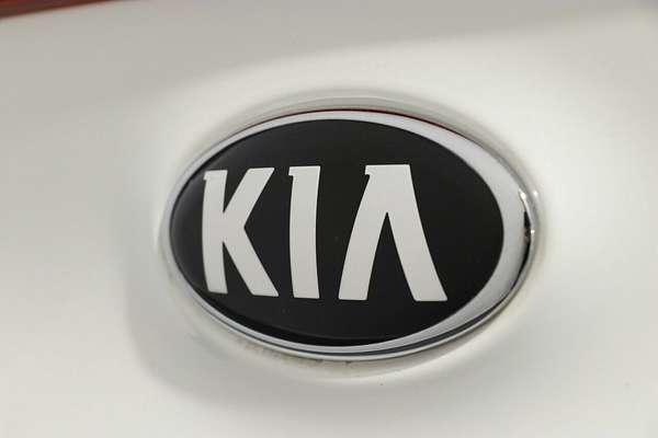 2020 Kia Sportage S QL
