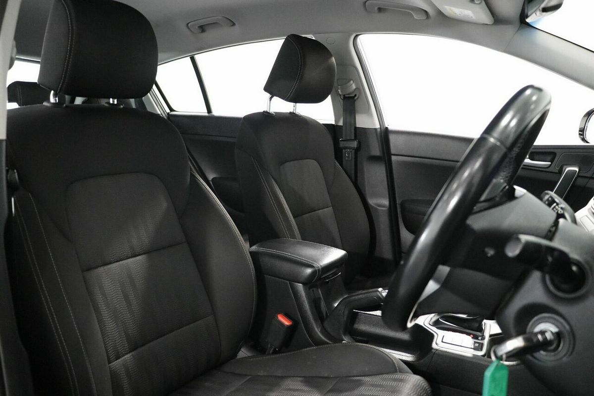 2020 Kia Sportage S QL