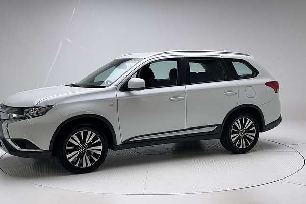 2018 Mitsubishi Outlander ES ADAS ZL