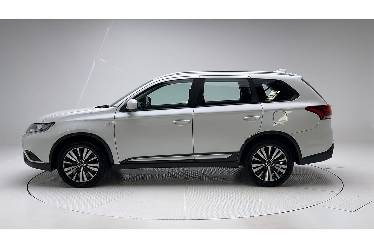 2018 Mitsubishi Outlander ES ADAS ZL