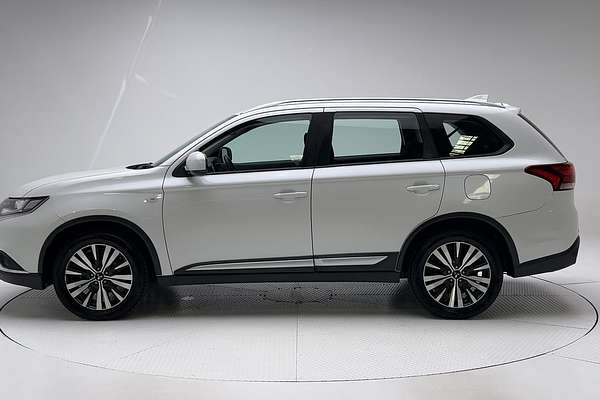 2018 Mitsubishi Outlander ES ADAS ZL