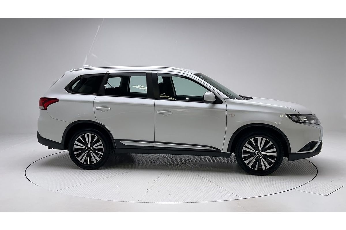 2018 Mitsubishi Outlander ES ADAS ZL