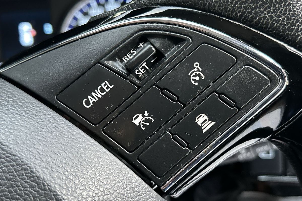 2018 Mitsubishi Outlander ES ADAS ZL