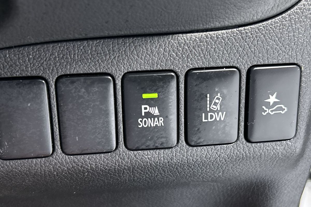 2018 Mitsubishi Outlander ES ADAS ZL
