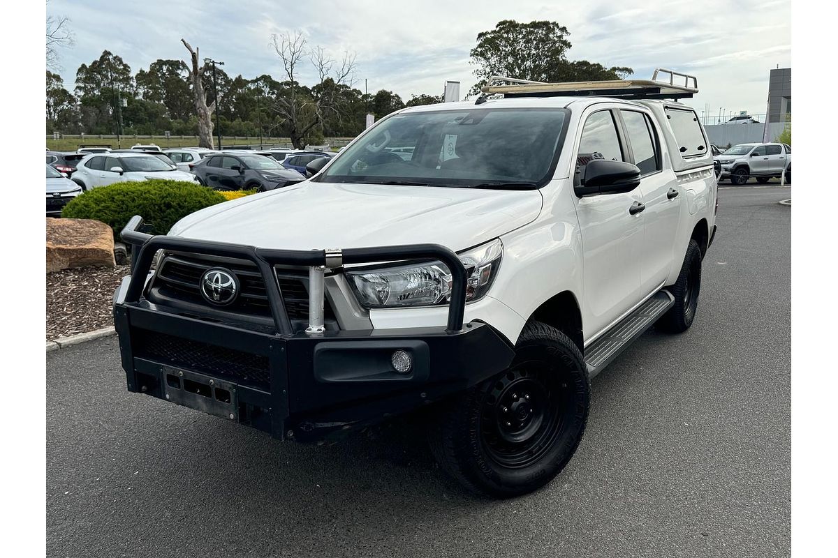 2021 Toyota Hilux SR GUN126R 4X4