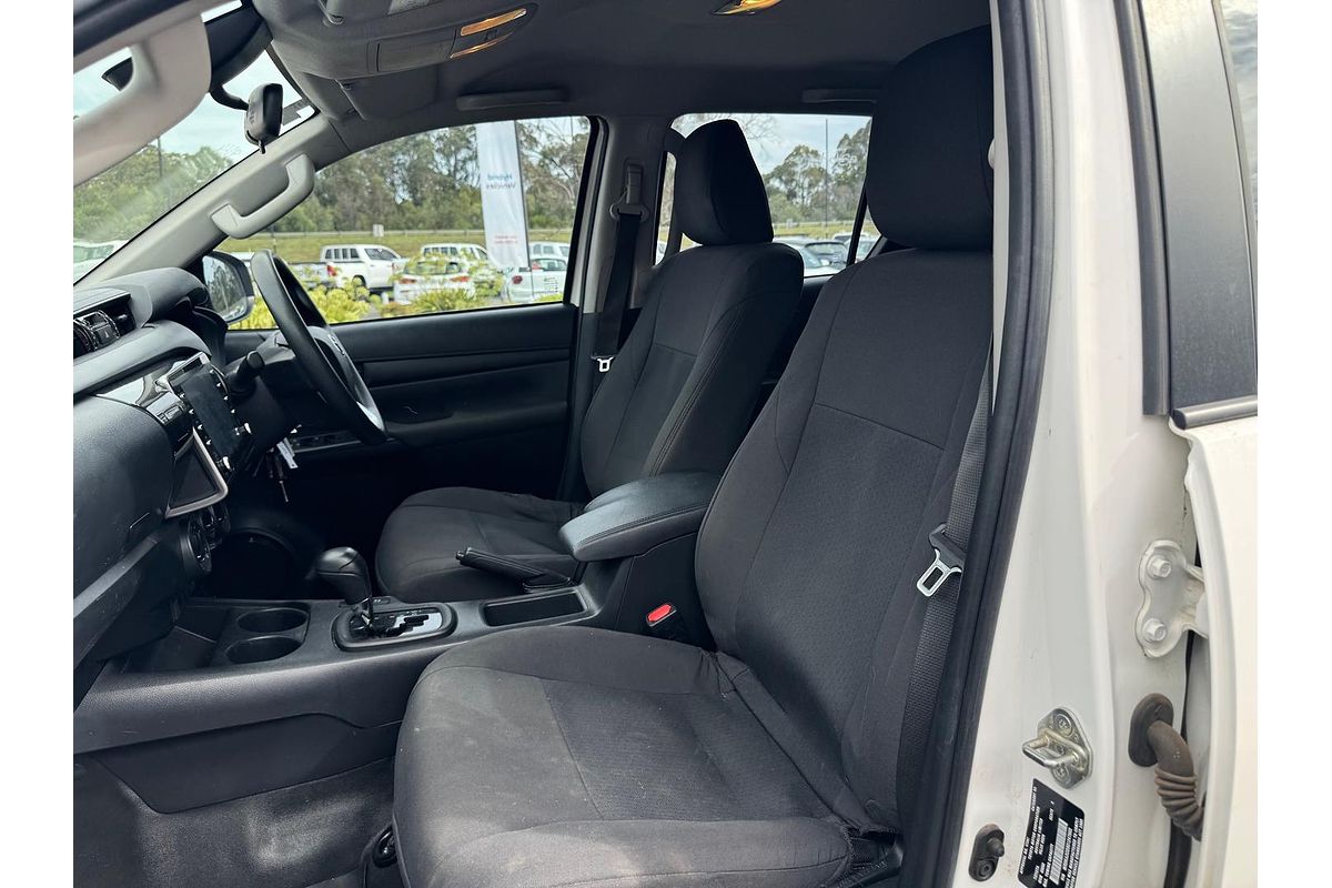 2021 Toyota Hilux SR GUN126R 4X4
