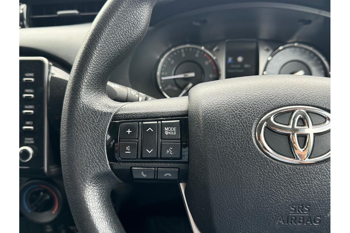 2021 Toyota Hilux SR GUN126R 4X4