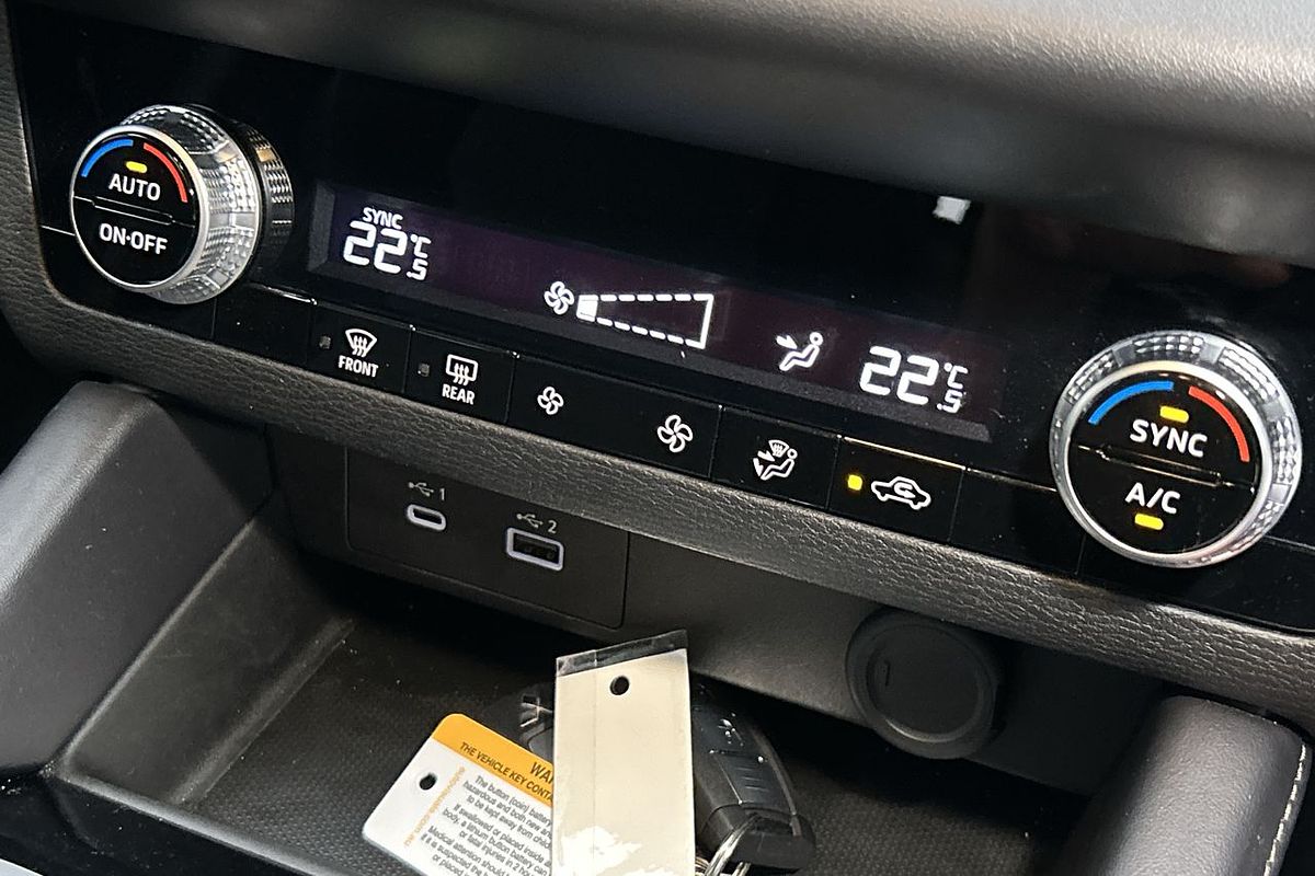 2023 Mitsubishi Outlander LS ZM