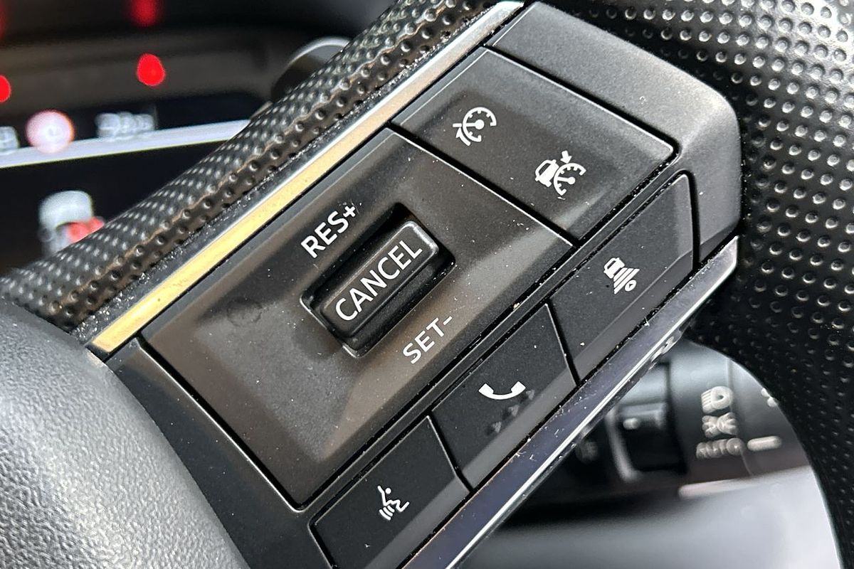 2023 Mitsubishi Outlander LS ZM