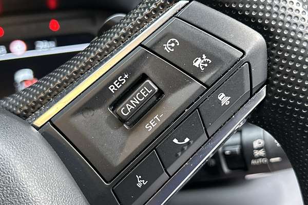 2023 Mitsubishi Outlander LS ZM
