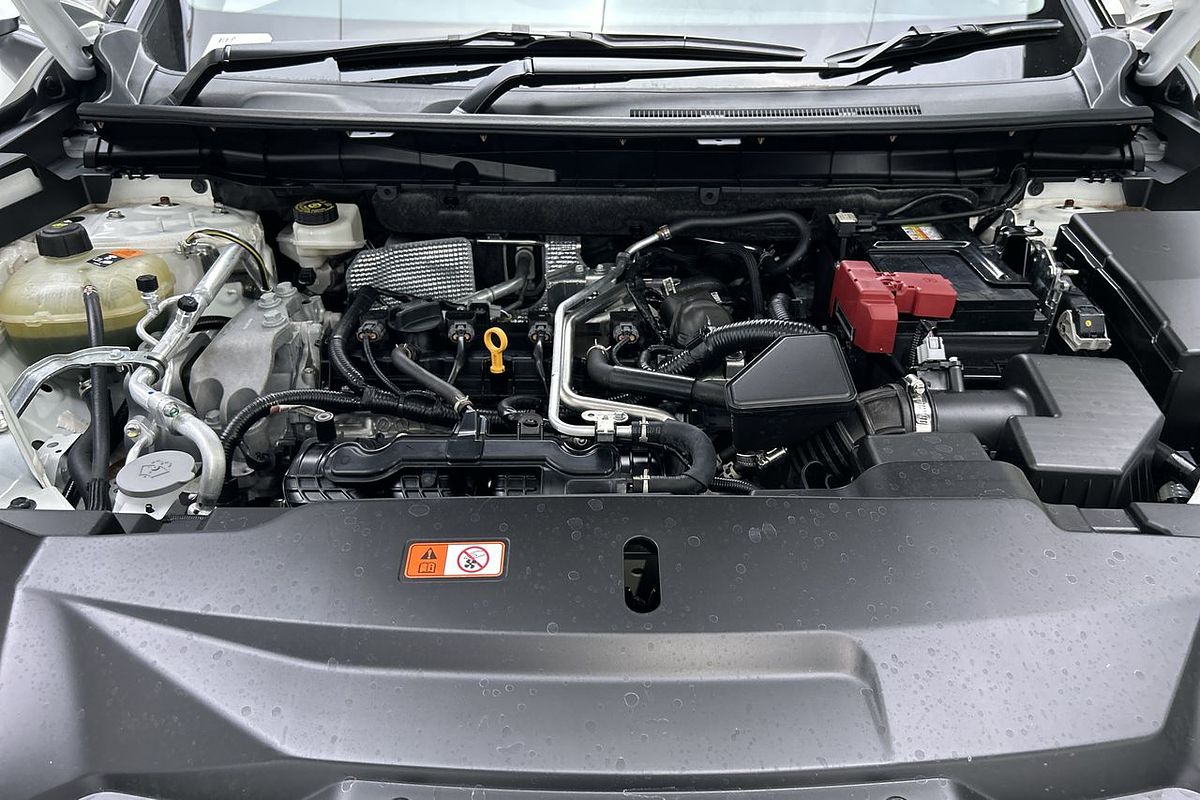 2023 Mitsubishi Outlander ES ZM