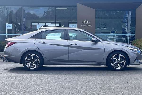 2020 Hyundai i30 Active CN7.V1