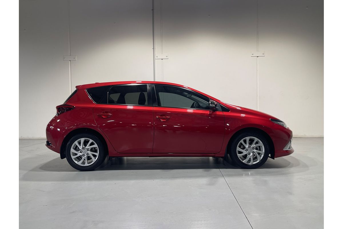 2017 Toyota Corolla Ascent Sport ZRE182R