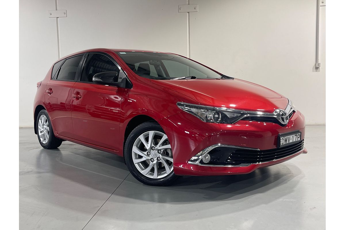 2017 Toyota Corolla Ascent Sport ZRE182R