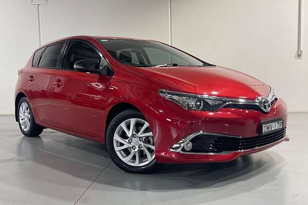 2017 Toyota Corolla Ascent Sport ZRE182R