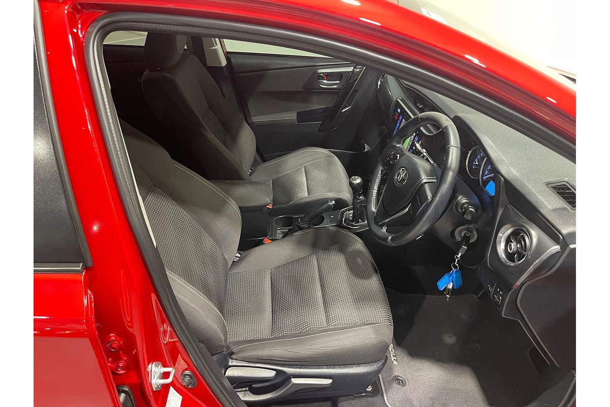 2017 Toyota Corolla Ascent Sport ZRE182R