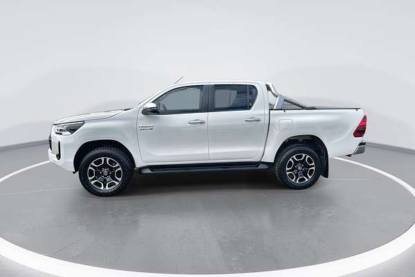 2021 Toyota Hilux SR5 GUN126R