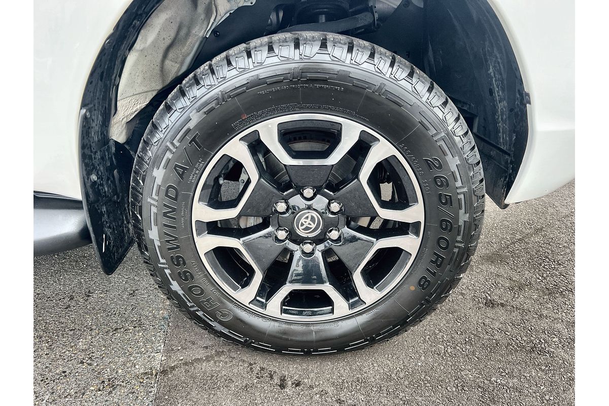 2021 Toyota Hilux SR5 GUN126R