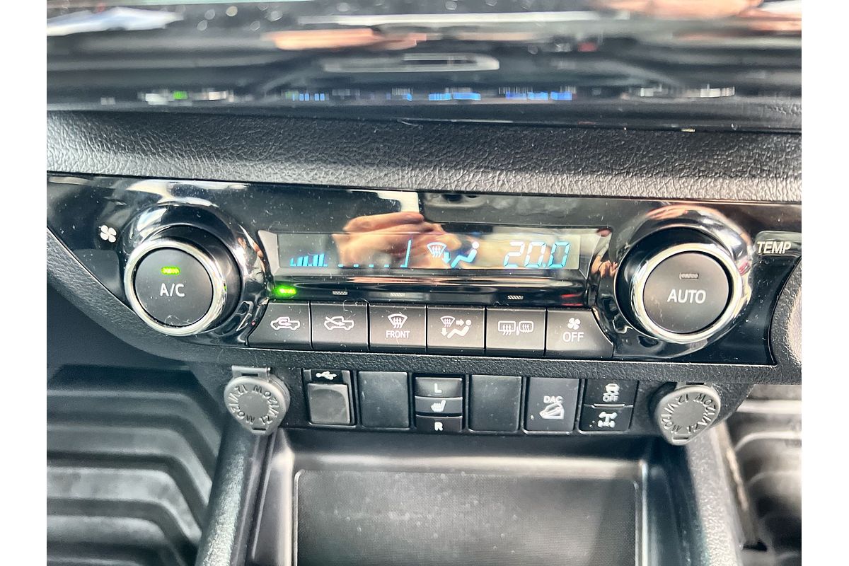 2021 Toyota Hilux SR5 GUN126R