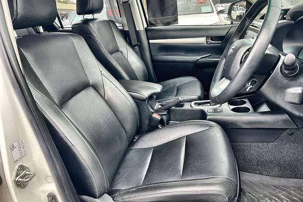 2020 Toyota Hilux SR5 GUN126R 4X4