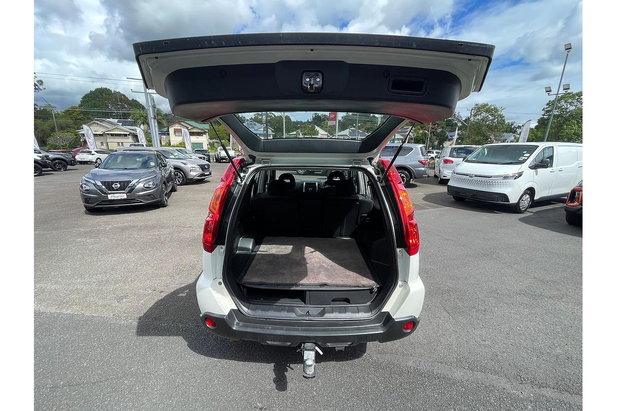 2010 Nissan X-TRAIL ST T31