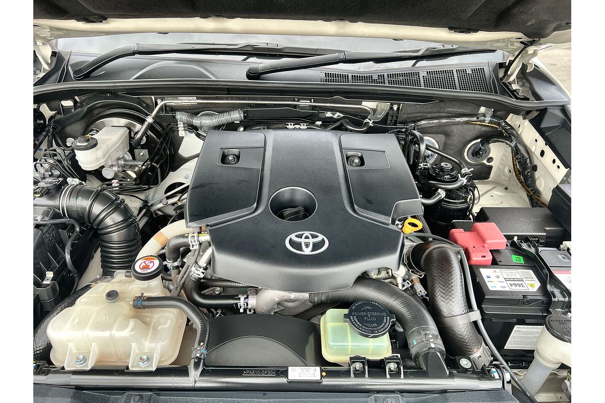 2020 Toyota Hilux SR5 GUN126R 4X4