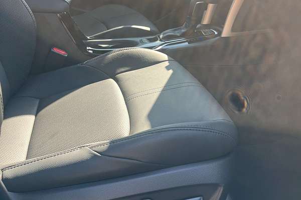 2025 Toyota Corolla Cross Atmos MXGH15R