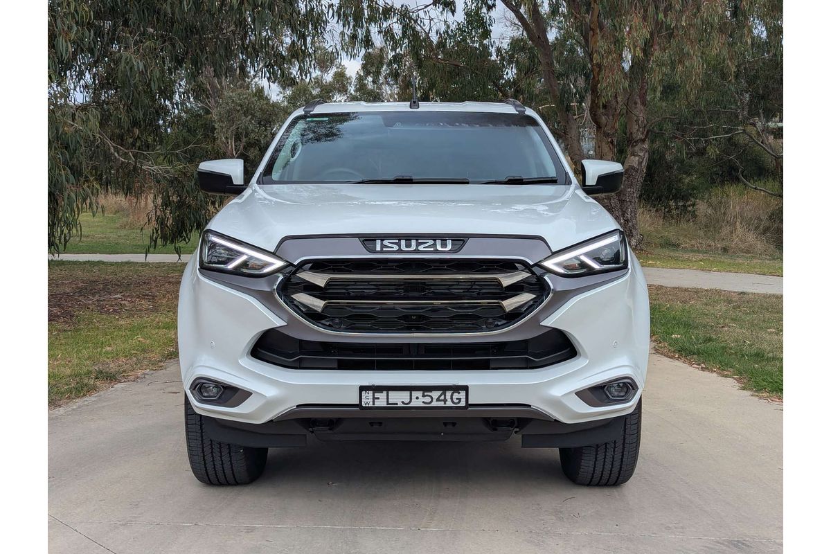 2024 Isuzu MU-X LS-T